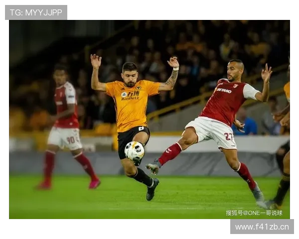 布伦特福德球员勇救街头男子